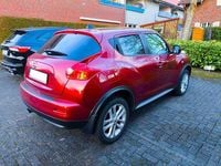 Gebraucht Nissan Juke Tekna 117 PS (86 kW) 2011 Rot SUV