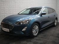 Gebraucht Ford Focus Titanium 155 PS (114 kW) 2020 Blau Kombi