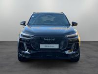 Nowe Audi Q6 e-tron Performance 225 kW (306 KM) 2026 Czarny SUV