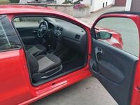 Usata VW Polo Trendline 75 CV (55 kW) 2010 Arancione Utilitaria