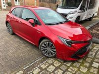 Gebraucht Toyota Corolla Club 122 PS (89 kW) 2019 Rot Limousine