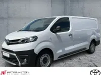 Neu Toyota Proace Comfort 144 PS (105 kW) 2025 Weiß Van / Kleinbus