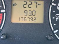 Używany Ford Fiesta 80 KM (58 kW) 2008 Czerwony Hatchback