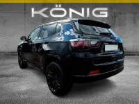 Käytetty Jeep Compass 239 HP (175 kW) 2022 Musta Katumaasturi