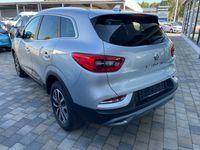 Gebraucht Renault Kadjar Techno 158 PS (116 kW) 2022 Grau SUV