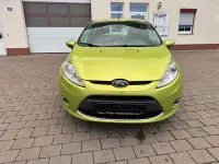 Gebraucht Ford Fiesta Titanium 95 PS (69 kW) 2010 Grün Limousine