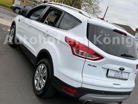 Gebraucht Ford Kuga Trend 150 PS (110 kW) 2013 Weiß SUV