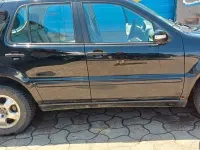Gebraucht Mercedes ML270 163 PS (119 kW) 2003 Schwarz SUV