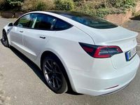 Gebraucht Tesla Model 3 Standard Range Plus 239 kW (325 PS) 2021 Weiß Limousine