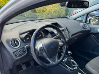 Gebraucht Ford Fiesta Titanium 101 PS (74 kW) 2017 Weiß Kleinwagen