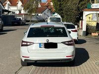 gebraucht Skoda Superb 1.8 TSI DSG Style Combi Style