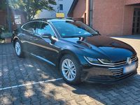 Gebraucht VW Arteon 150 PS (110 kW) 2018 Schwarz Kleinwagen
