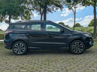 Gebraucht Ford Kuga ST-Line 150 PS (110 kW) 2017 Schwarz SUV