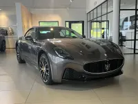 Neu Maserati GranCabrio 491 PS (361 kW) 2026 Grau Cabrio