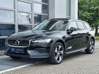 Gebraucht Volvo V60 CC Pro 197 PS (144 kW) 2022 Schwarz Kombi