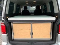 Second-hand VW T6 150 CP (110 kW) 2019 Argintiu Van