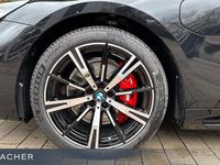 Neu BMW 550e Performance 489 PS (359 kW) 2026 Schwarz Kombi