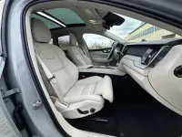 Gebraucht Volvo XC60 Ultimate 197 PS (144 kW) 2023 Grau SUV