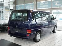 Gebraucht VW T4 102 PS (75 kW) 1999 Blau Van