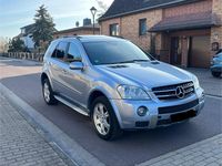 Gebraucht Mercedes ML320 AMG 224 PS (164 kW) 2008 Blau SUV