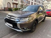 Gebraucht Mitsubishi Outlander Plus 150 PS (110 kW) 2016 Granitbraun (m) SUV