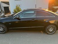 Gebraucht Mercedes E350 231 PS (169 kW) 2009 Schwarz Coupé