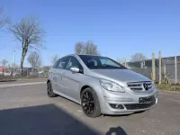 Gebraucht Mercedes B180 109 PS (80 kW) 2007 Grau Van / Kleinbus