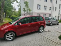 Gebraucht VW Touran 101 PS (74 kW) 2005 Rot Van / Kleinbus