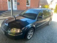 Usata VW Passat 163 CV (119 kW) 2005 Blu Station wagon