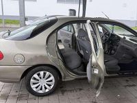 Gebraucht Ford Mondeo 95 PS (69 kW) 1999 Grün Limousine