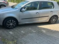 Gebraucht VW Golf V 90 PS (66 kW) 2004 Silber Kleinwagen