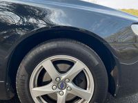 Gebraucht Volvo V70 Kinetic 120 PS (88 kW) 2016 Schwarz Kombi