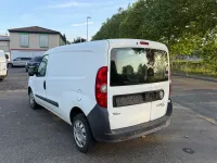 Gebraucht Fiat Doblò 101 PS (74 kW) 2012 Weiß Van / Kleinbus