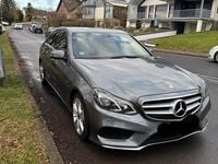 Gebraucht Mercedes E200 AMG line 136 PS (100 kW) 2016 Grau Limousine
