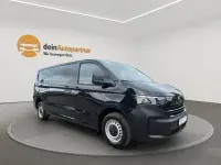Gebraucht VW T7 150 PS (110 kW) 2025 Midnight black Van