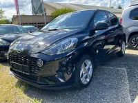 Gebraucht Hyundai i10 GO! 67 PS (49 kW) 2023 Phantom black / met Kleinwagen