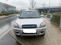 Gebraucht Hyundai Tucson 141 PS (103 kW) 2010 Silber SUV