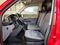 Gebraucht VW Transporter 150 PS (110 kW) 2020 Rot Van