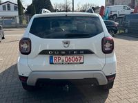 Gebraucht Dacia Duster Celebration 115 PS (84 kW) 2021 Weiß SUV