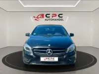 Gebraucht Mercedes A180 122 PS (89 kW) 2015 Schwarz Limousine