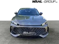 Neu MG HS Luxury 224 PS (164 kW) 2026 Silber SUV