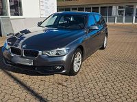 Gebraucht BMW 316 Advantage 116 PS (85 kW) 2018 Grau Kombi