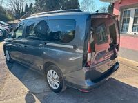 Gebraucht VW Caddy Maxi 122 PS (89 kW) 2023 Grau Van / Kleinbus