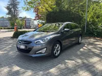 Gebraucht Hyundai i40 Premium 136 PS (100 kW) 2013 Grau Kombi
