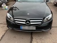Gebraucht Mercedes E200 184 PS (135 kW) 2017 Schwarz Limousine
