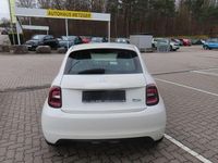 Gebraucht Fiat 500e Basis 86 kW (118 PS) 2023 Arktis weiß Kleinwagen