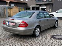 Gebraucht Mercedes E350 272 PS (200 kW) 2005 Silber Limousine