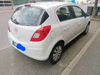 Gebraucht Opel Corsa 65 PS (47 kW) 2011 Weiß Kleinwagen