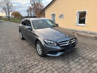 Gebraucht Mercedes C200 Avantgarde 136 PS (100 kW) 2016 Grau Kombi