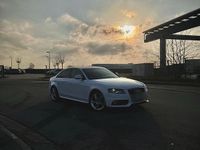 Second-hand Audi A4 S-Line 200 CP (147 kW) 2009 Alb Berlinǎ